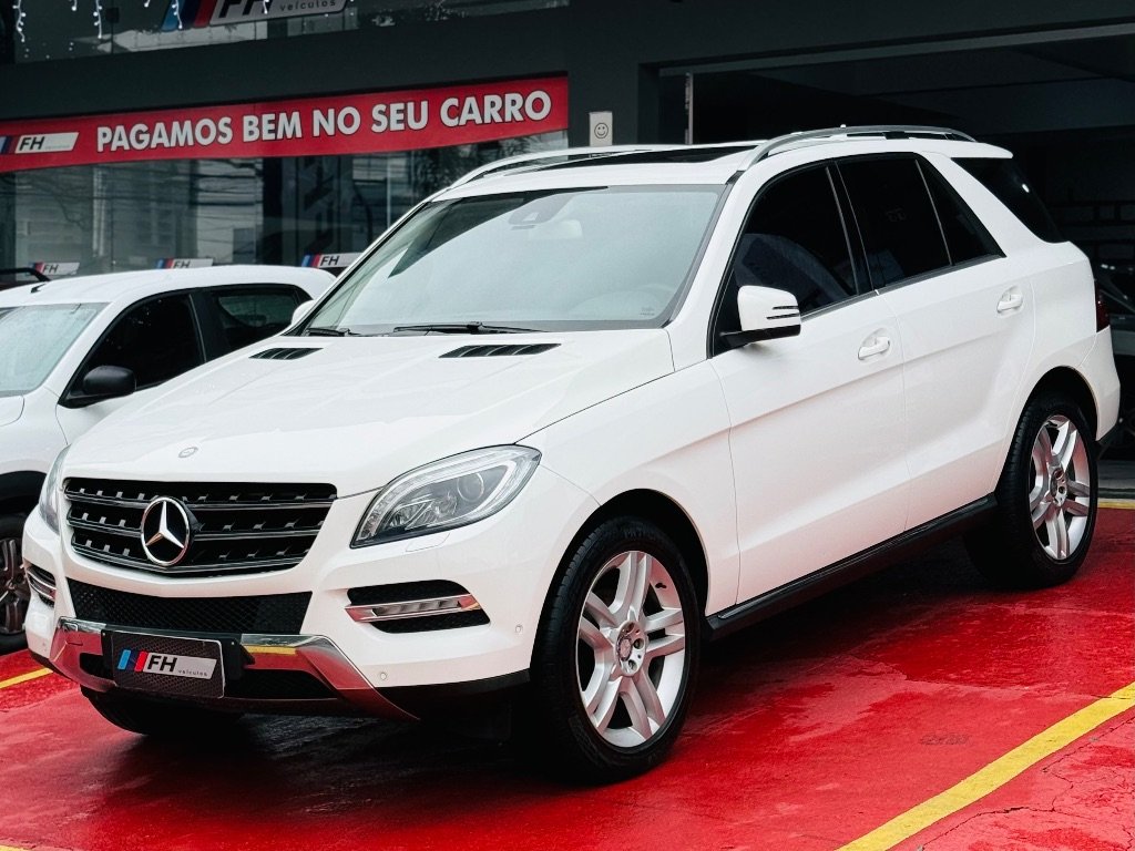 Mercedes-Benz ML-350 3.0 V6 4x4 Diesel na cor Branco em Florianópolis / SC - 24095