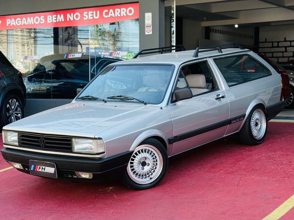 Volkswagen Parati GLSi 2.0 / GLS/ Surf 1.8 na cor Prata em Florianópolis / SC - 24101