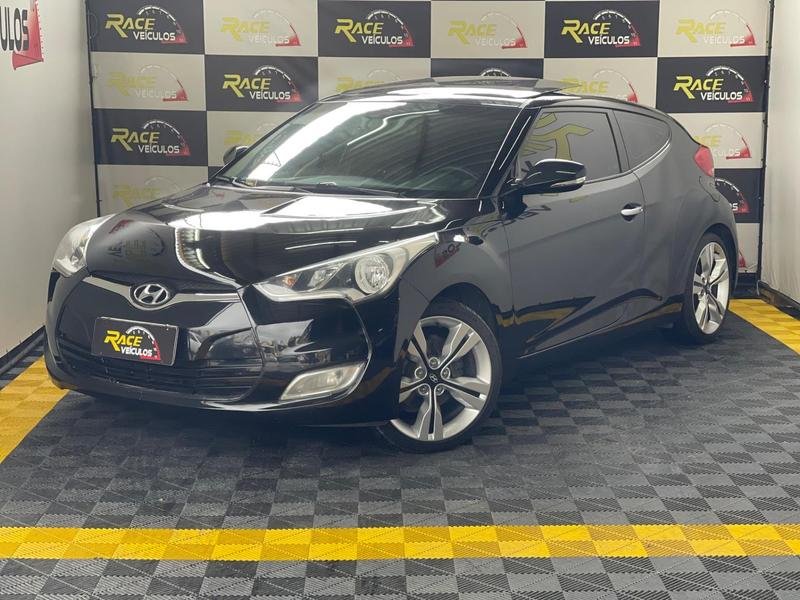 Hyundai Veloster 1.6 16V 140cv Aut. na cor Preto no Porto Alegre / RS - 24364