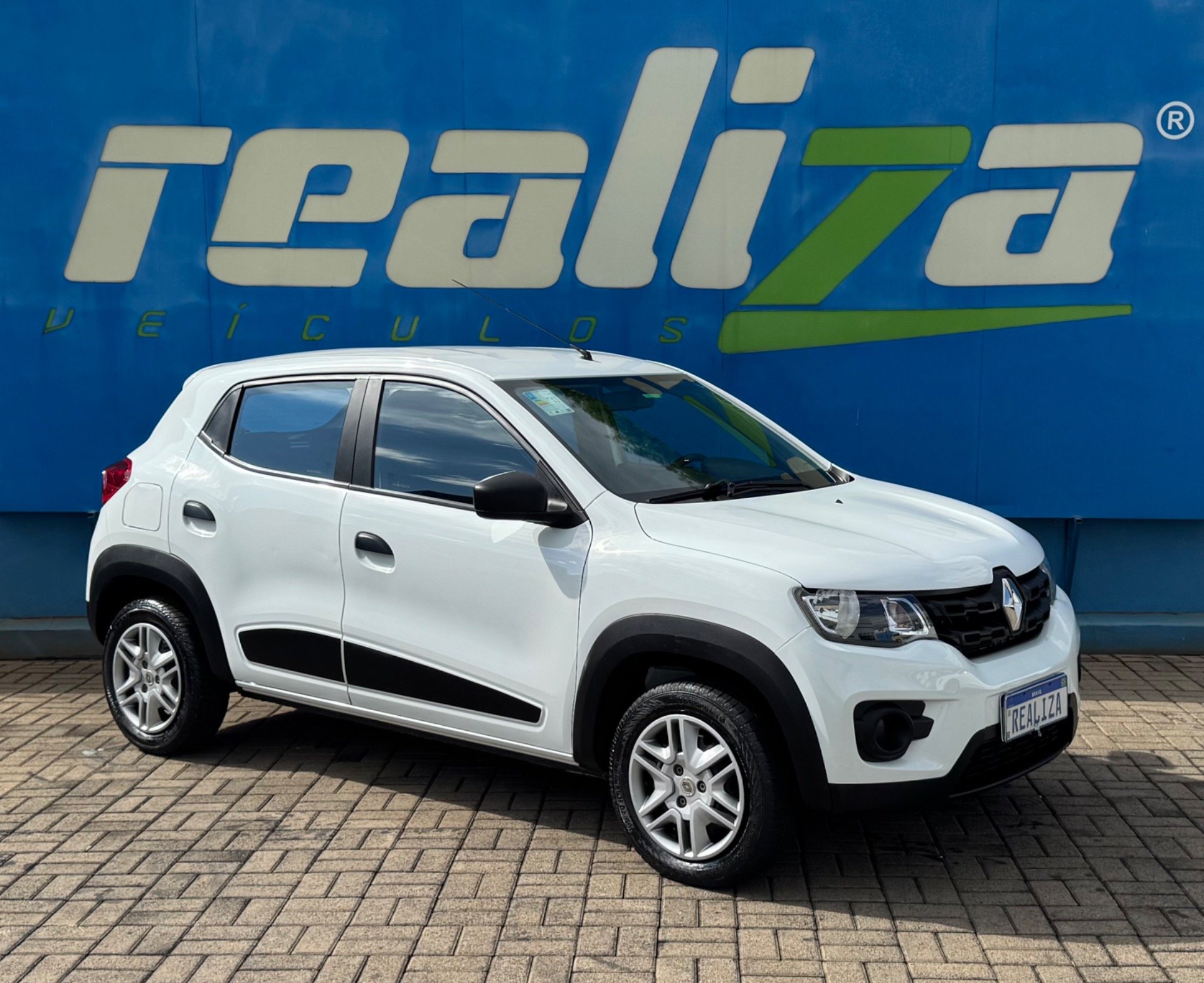 Renault Kwid Zen 1.0 Flex 12V 5p Mec. na cor Branco em Guarapuava / PR - 24436