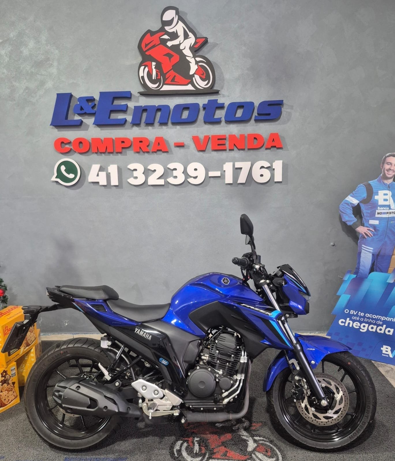 YAMAHA FZ25 250 FAZER FLEX  na cor Azul em Curitiba / PR - 25401