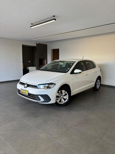 Volkswagen Polo 1.0 MPI Flex 12V 5p na cor Branco em Curitiba / PR - 25733