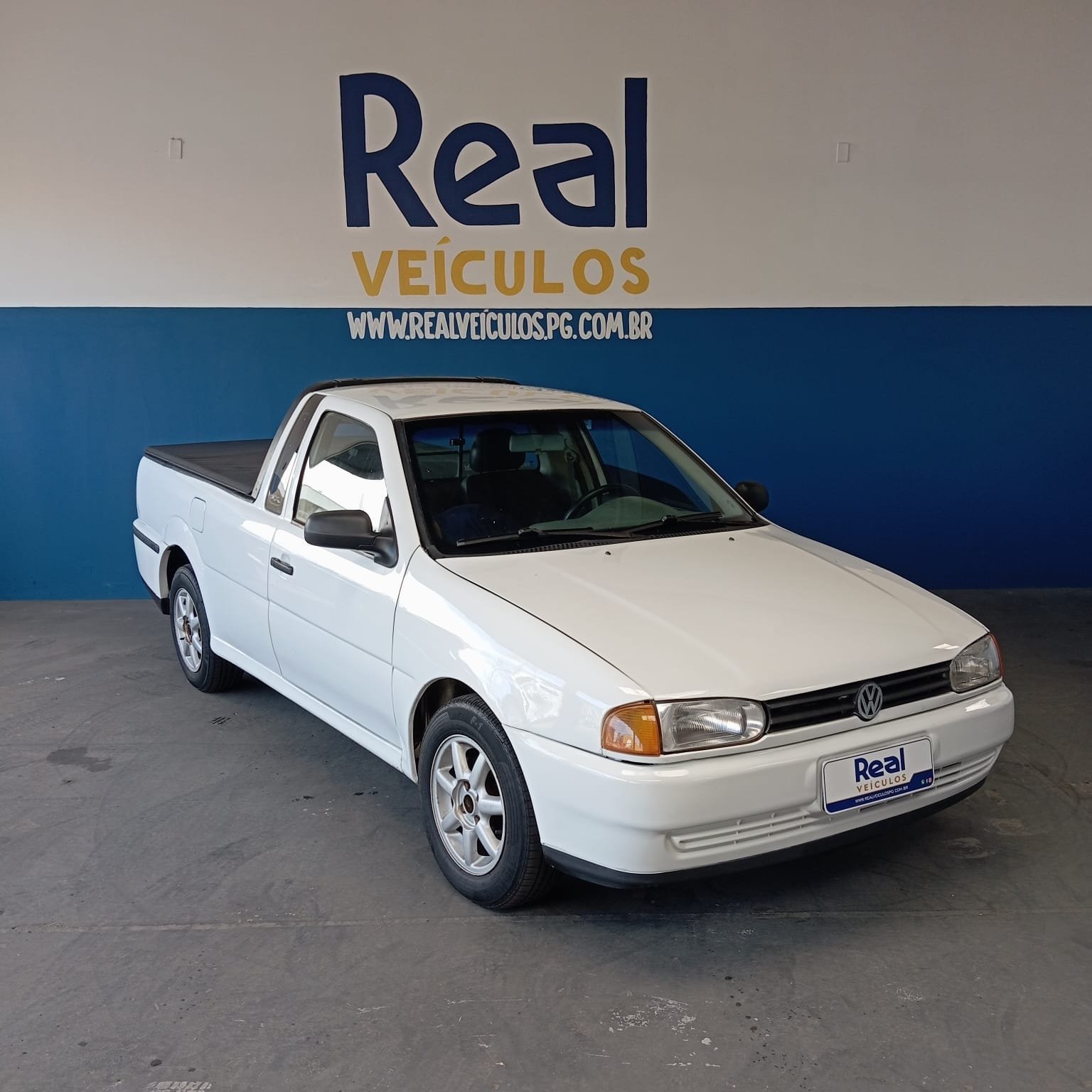 Volkswagen Saveiro CL 1.6 Mi / CL/ C 1.6 na cor Branco em Ponta Grossa / PR - 26178