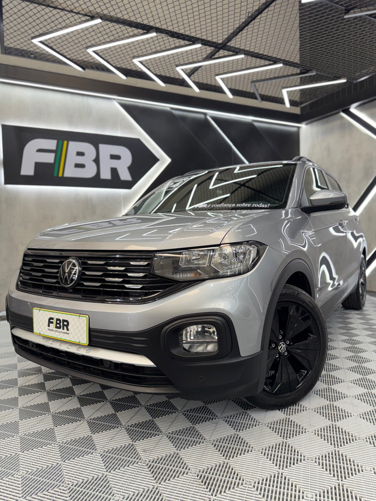 imagem de Comfor. 200 TSI 1.0 Flex 5p Aut.