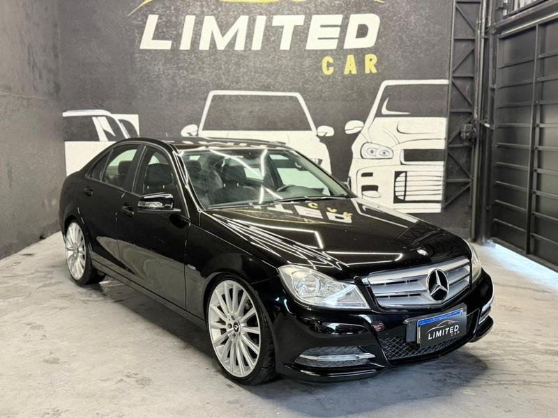 Mercedes-Benz C-180 CGI Classic 1.8 16V 156cv Aut. na cor Preto em Curitiba / PR - 26381
