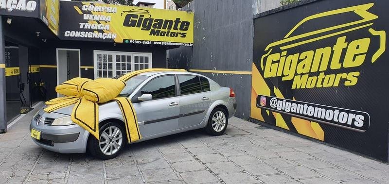 imagem de Sedan Expression Hi-Flex 1.6 16V