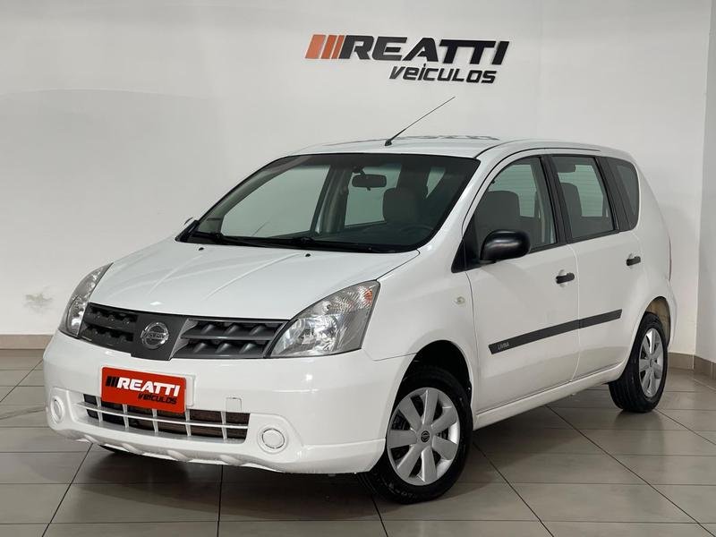 Nissan LIVINA 1.6 16V Flex Fuel 5p na cor Branco em Curitiba / PR - 26514