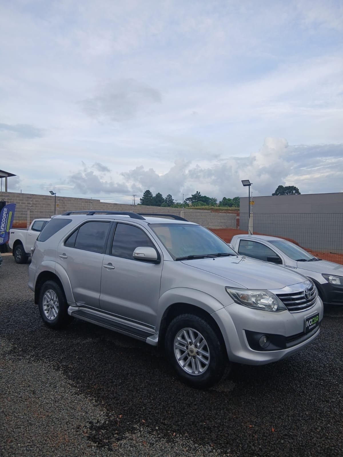 imagem de SW4 SR 4x2 2.7/ 2.7 Flex 16V Aut.