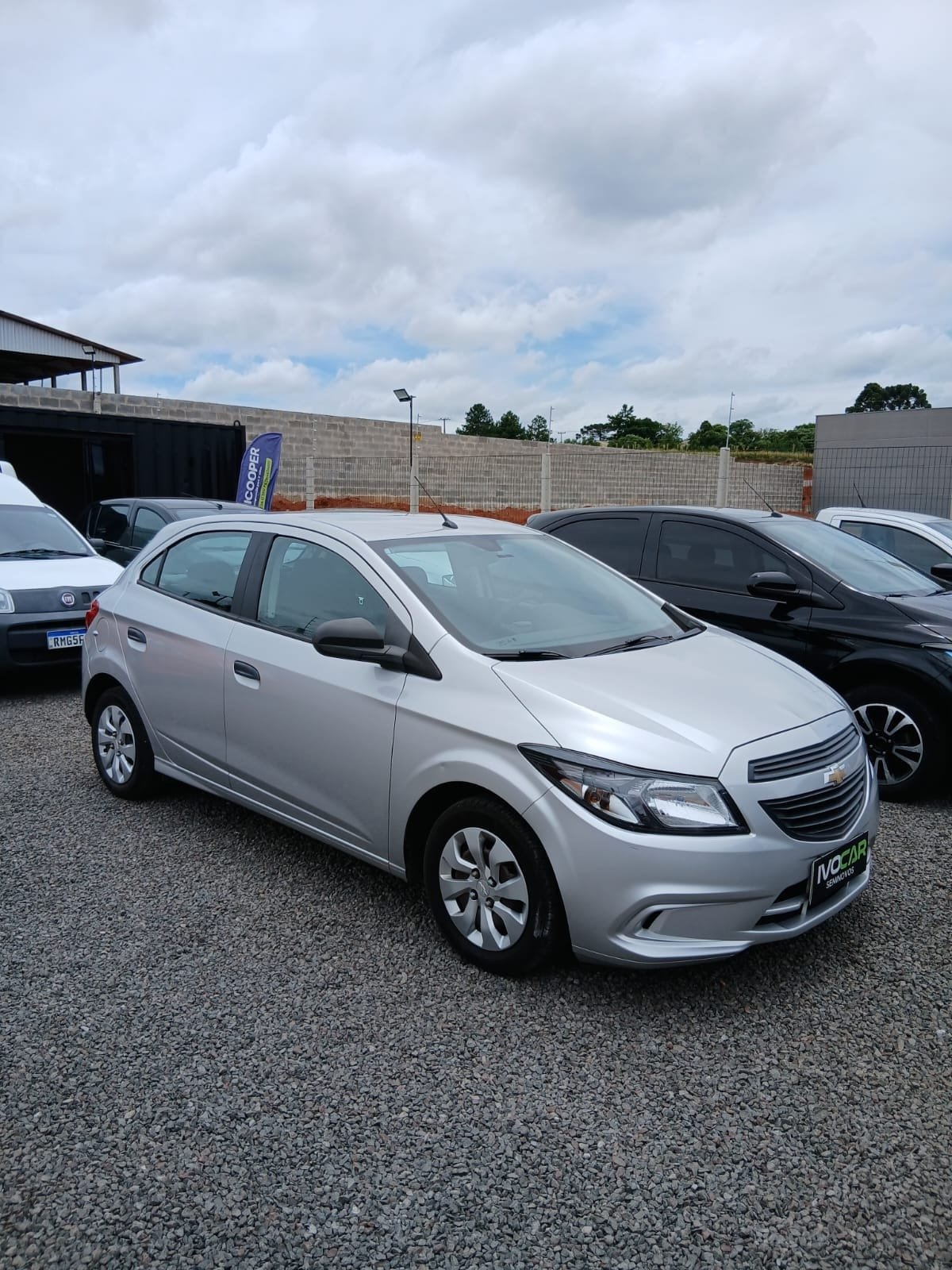 imagem de HATCH 1.0 12V TB 5p Mec.