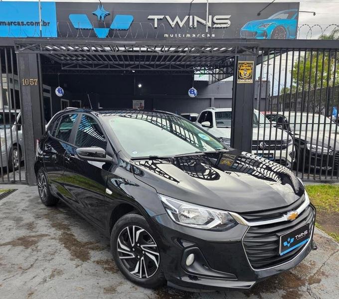 Chevrolet ONIX HATCH 1.0 12V Flex 5p Mec. na cor Preto em Curitiba / PR - 2850