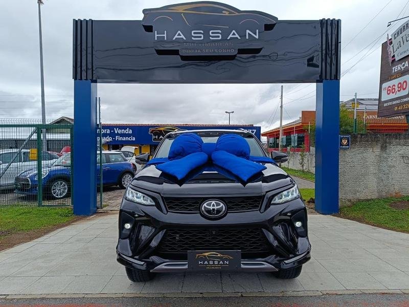 imagem de SW4 SRX Diamo. 4x4 2.8 TB Die Aut.