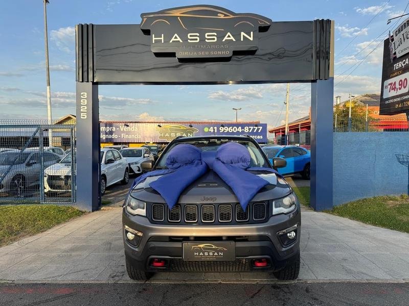 Jeep Compass TRAILHAWK 2.0 4x4 Dies. 16V Aut. na cor Cinza em Curitiba / PR - 2946