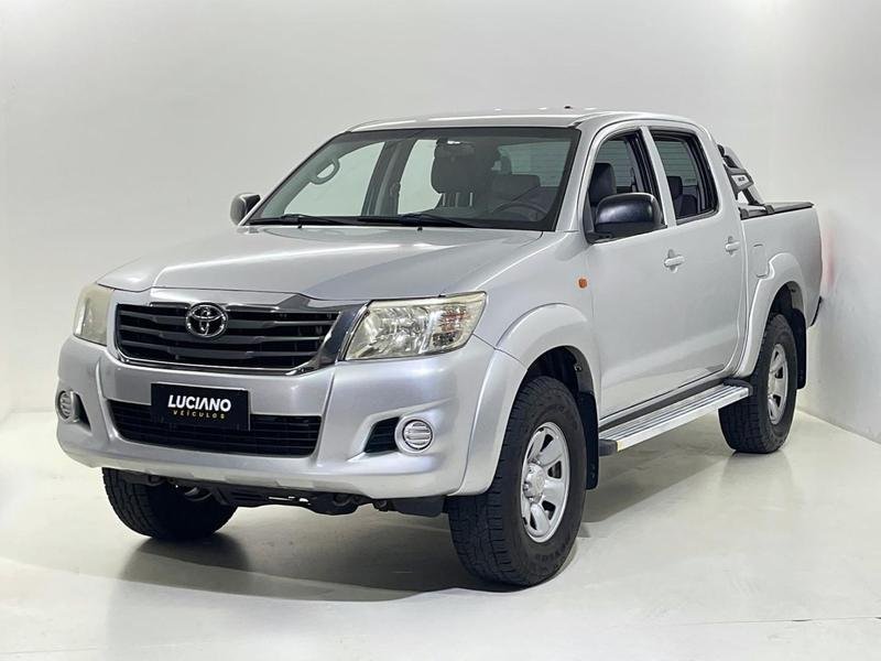 Toyota Hilux CD 4x4 2.7 16V Flex Mec. na cor Prata em Ponta Grossa / PR - 29581