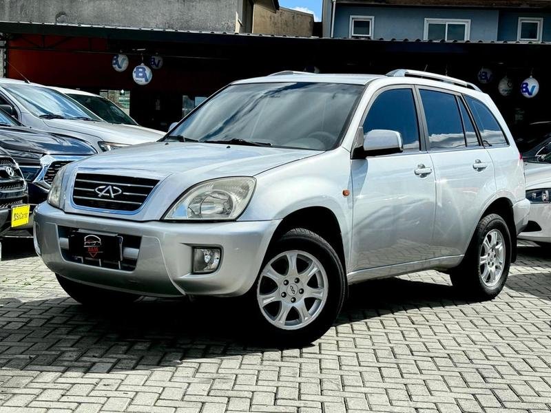 Caoa Chery/Chery Tiggo 2.0 16V Mec. 5p na cor Prata em Curitiba / PR - 29647