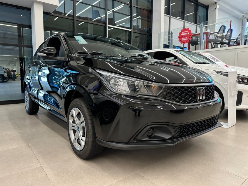 Fiat ARGO DRIVE 1.3 8V Flex Aut. na cor Preto em Joinville / SC - 29769