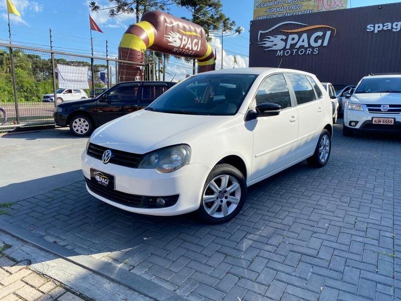Volkswagen Polo 1.6 MSI Flex 16V 5p na cor Branco em São José dos Pinhais / PR - 29986