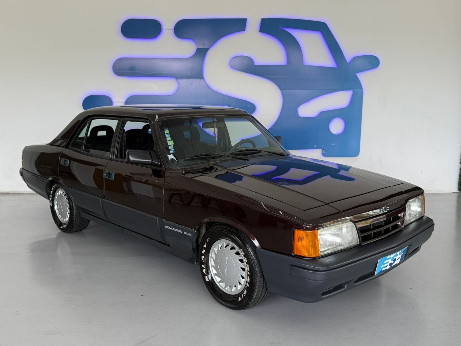 imagem de Comodoro/Comod. SLE 4.1/2.5