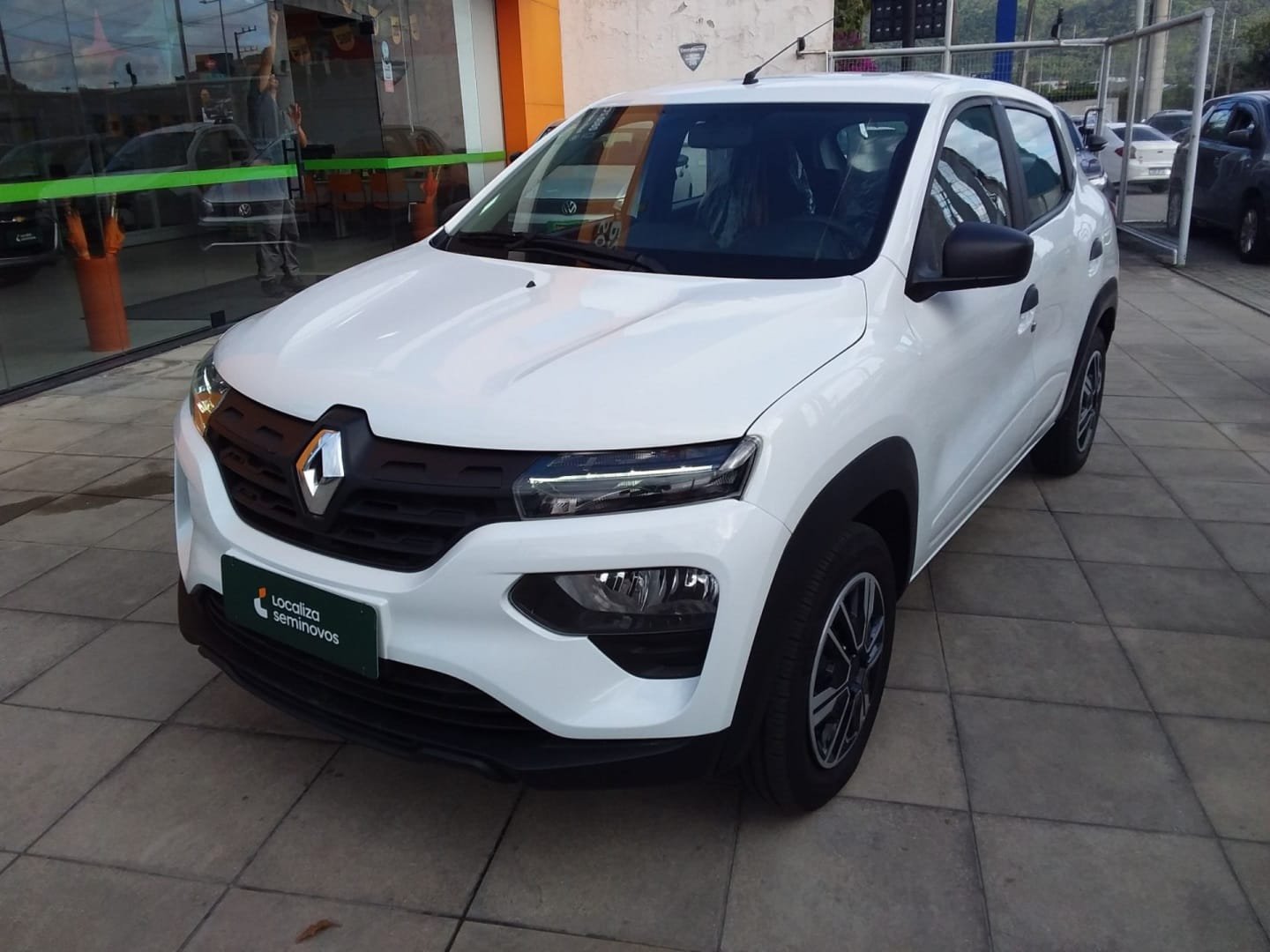 Renault Kwid Zen 1.0 Flex 12V 5p Mec. na cor Branco em São José / SC - 31491