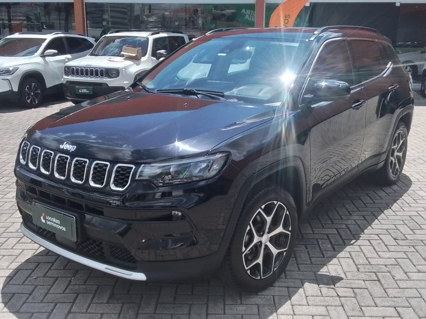 imagem de LONG. T270 1.3 TB 4x2 Flex Aut.