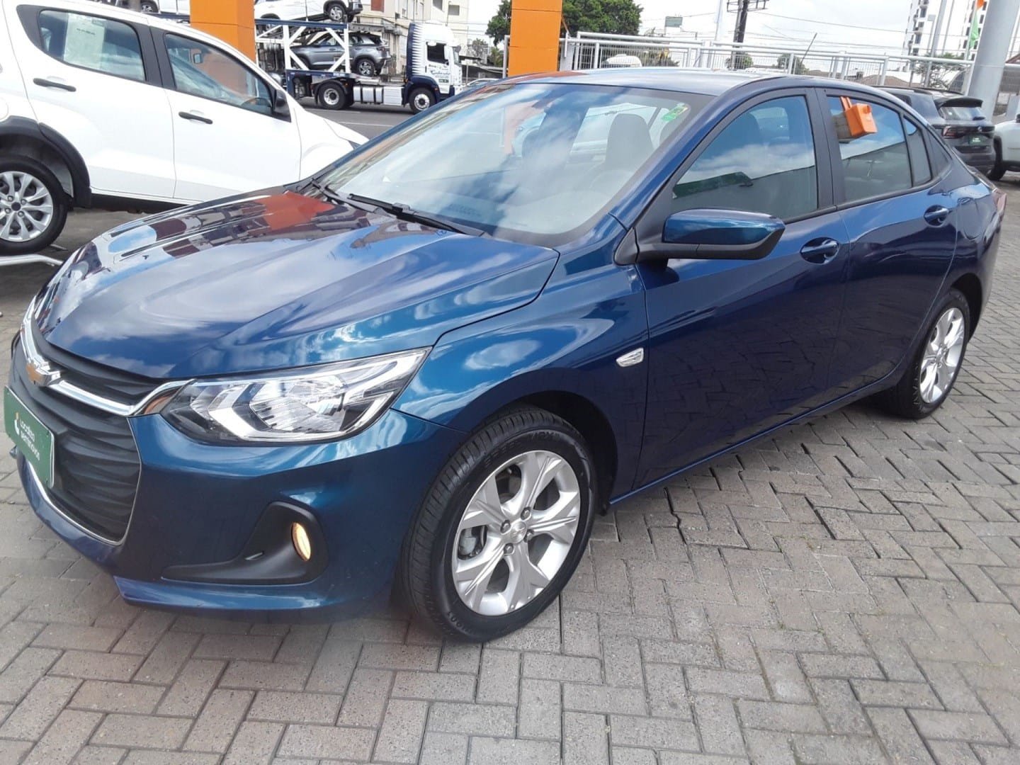 imagem de HATCH PREM. 1.0 12V TB Flex 5p Aut.