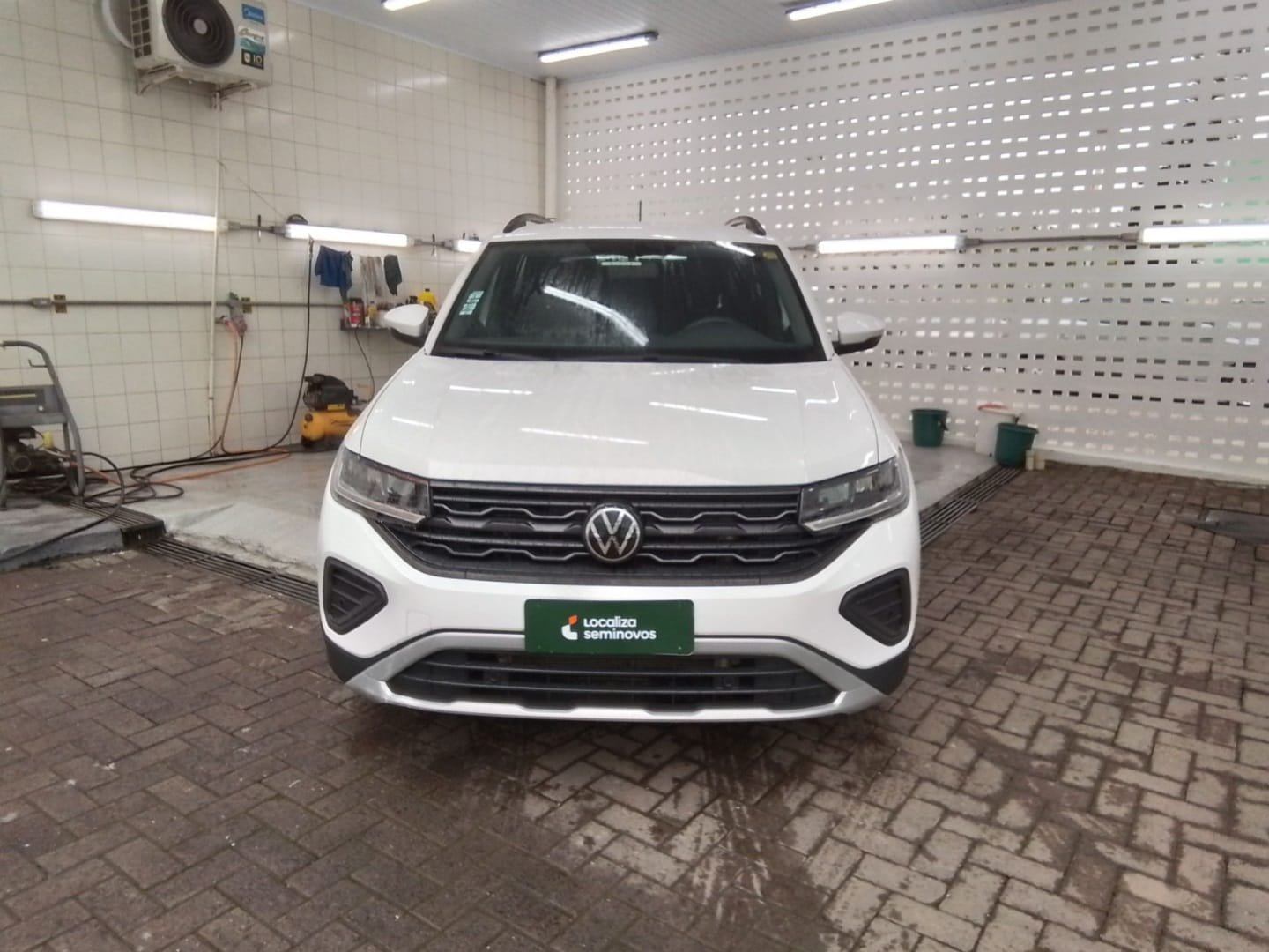 imagem de 200 TSI 1.0 Flex 12V 5p Aut.