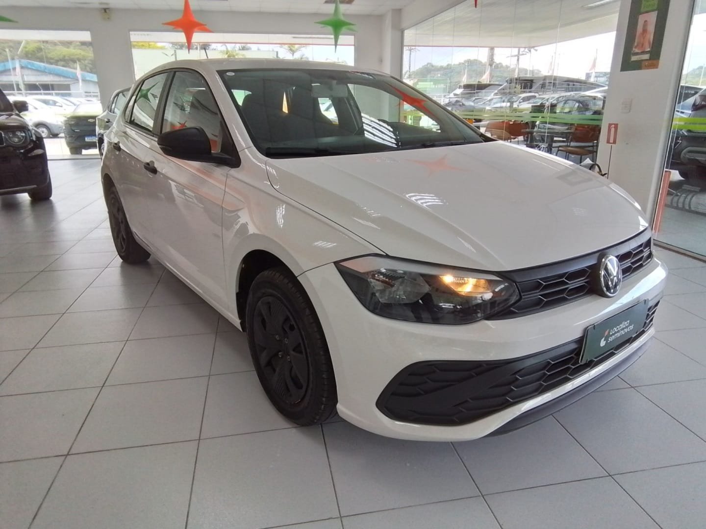 Volkswagen Polo Track 1.0 Flex 12V 5p na cor Branco em Criciúma / SC - 31840