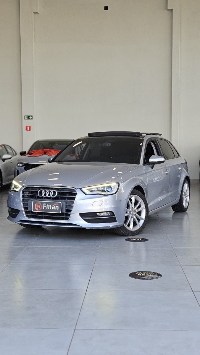 Audi A3 Sportback 1.8 16V TFSI S-tronic 5p na cor Prata em Americana / SP - 3250