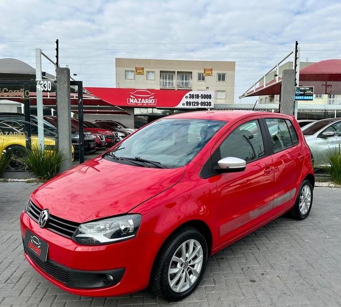 Volkswagen Fox Rock in Rio 1.6 Mi Total Flex 8V 5p na cor Vermelho em Curitiba / PR - 32719