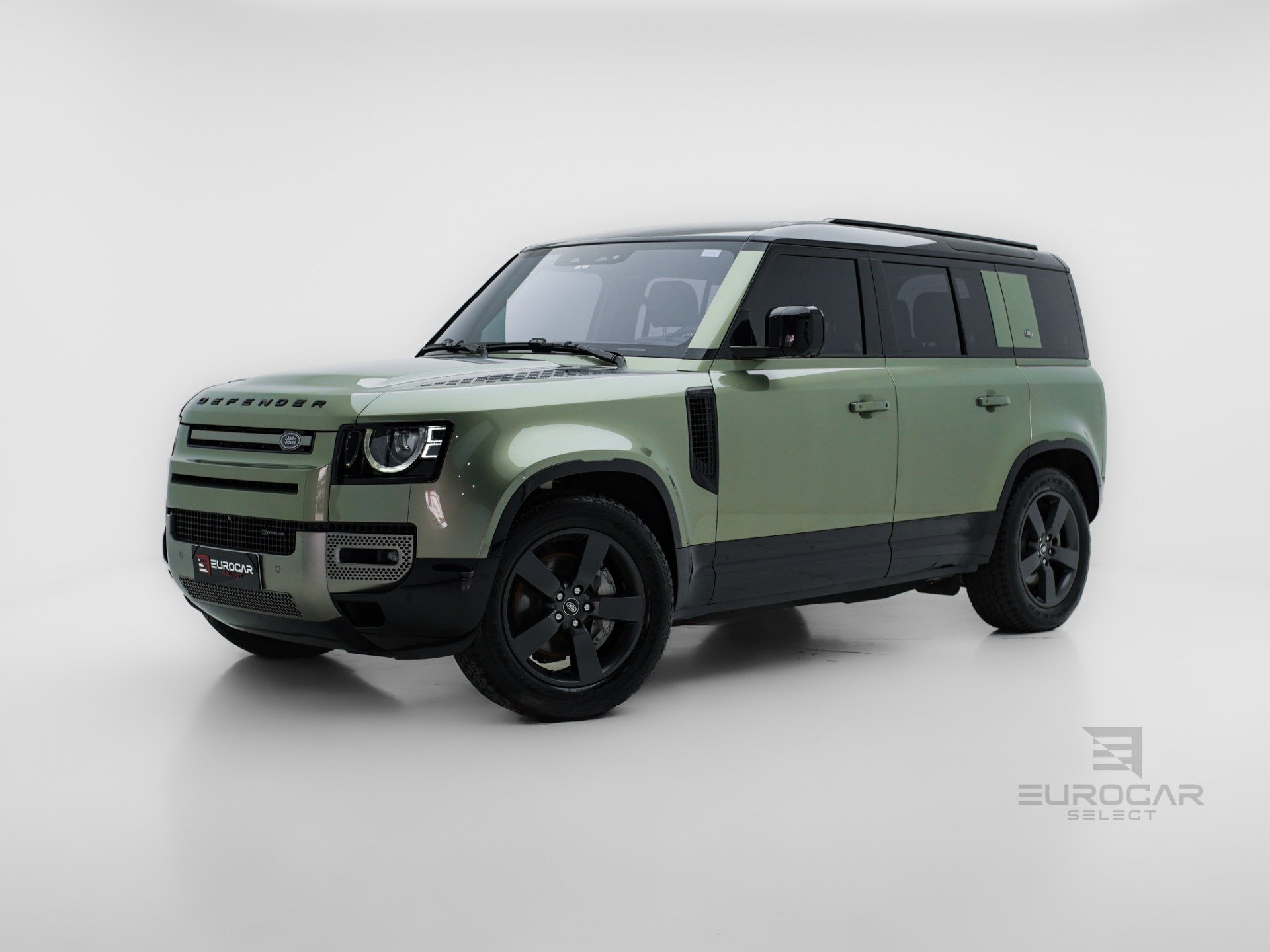 Land Rover Defender 110 X-DY.HSE D300 Die Aut. (Híb.) na cor Verde em Curitiba / PR - 32909