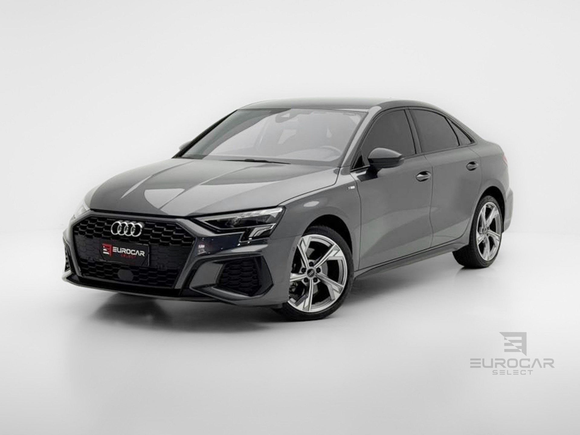 imagem de Sedan S-Line 2.0 TFSI S-Tron.(Híb.)