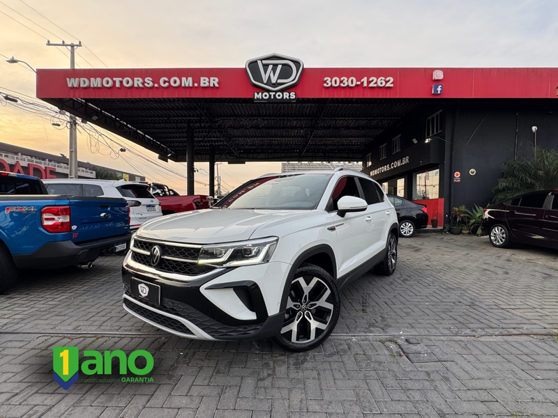 Volkswagen Taos Highline 1.4 250 TSI Flex Aut. na cor Branco em Curitiba / PR - 33015