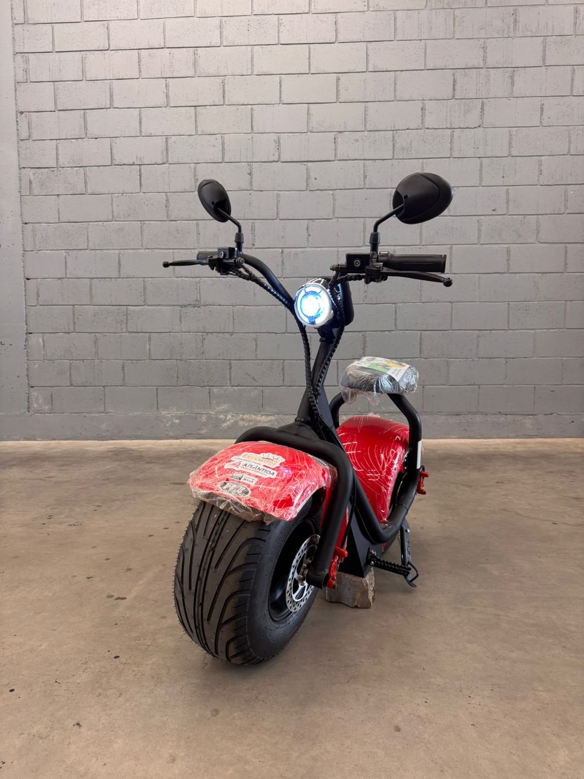 Peugeot SCOOT ELEC  na cor Vermelho no Canoas / RS - 3305