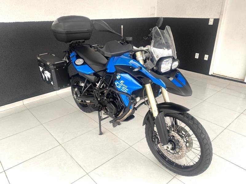 BMW F 800 R  na cor Azul em São José dos Pinhais / PR - 33091