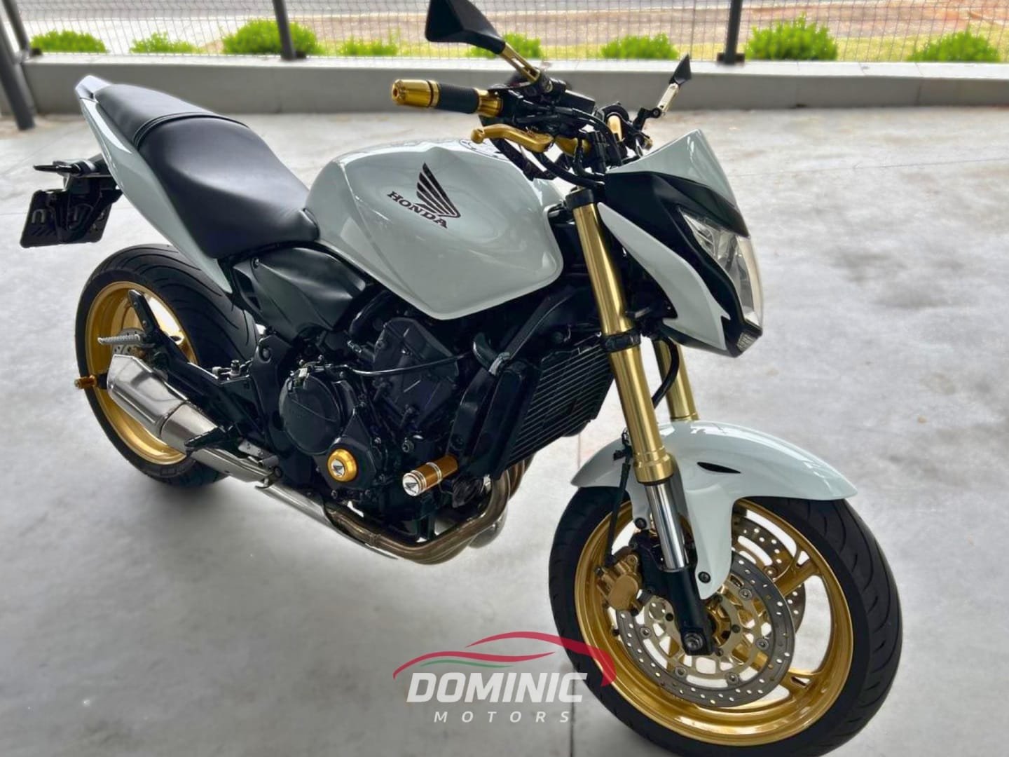 Honda CB 600F HORNET  na cor Branco em Curitiba / PR - 33205