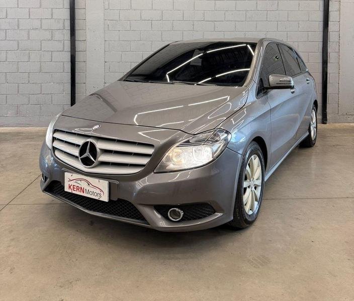 Mercedes-Benz Classe B 200 CGI 1.6 TB/Flex Aut. na cor Cinza no Canoas / RS - 3329