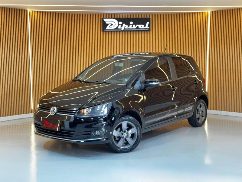 Volkswagen Fox 1.0 Mi Total Flex 8V 3p na cor Preto em Curitiba / PR - 33415