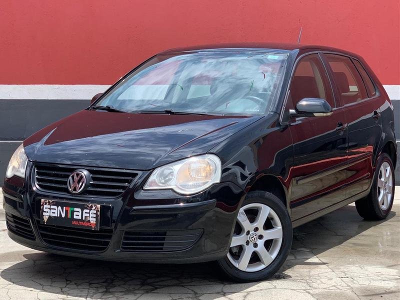 Volkswagen Polo 1.6 Mi/S.Ouro 1.6 Mi Tot.Flex 8V 5p na cor Preto em Curitiba / PR - 33633