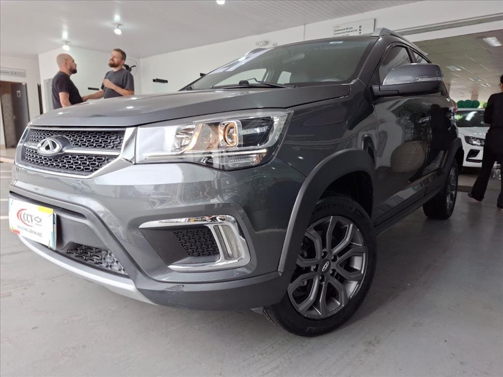 Caoa Chery Tiggo 2 Look 1.5 16V Flex Mec. 5p na cor Cinza em Balneário Camboriú / SC - 337