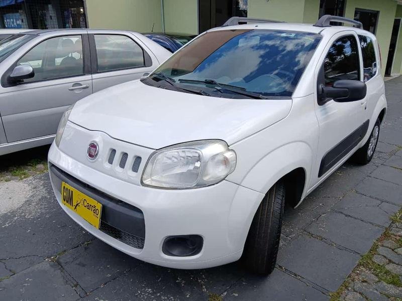 Fiat UNO VIVACE/RUA 1.0 EVO Fire Flex 8V 5p na cor Branco em Curitiba / PR - 33778
