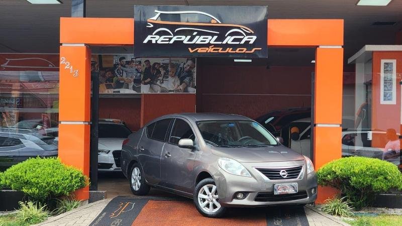 imagem de 1.0 12V FlexStart 4p Mec.