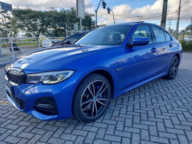 imagem de M Sport 2.0 Turbo Aut. (Híbrido)