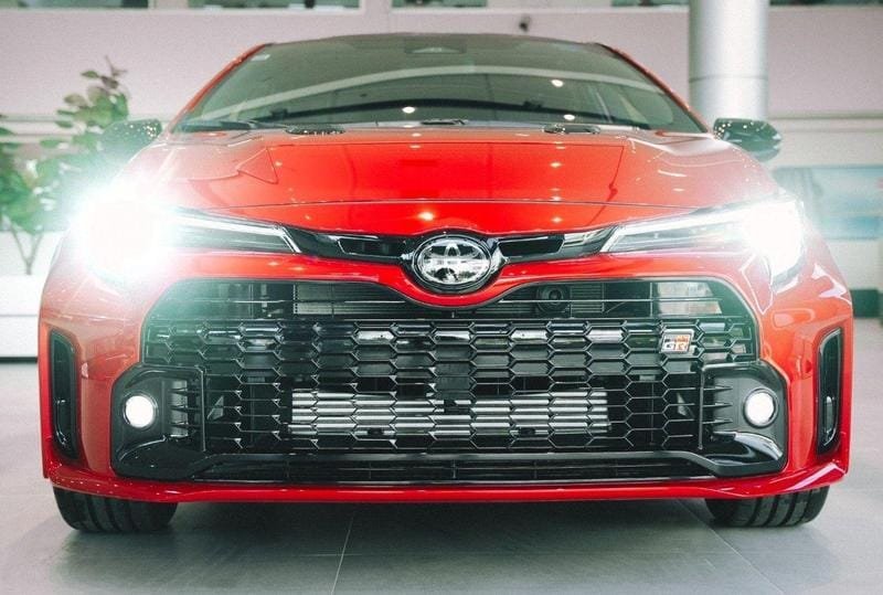 Toyota Corolla GR Circuit 1.6 Turbo 4x4 Mec na cor Vermelho no Porto Alegre / RS - 34342