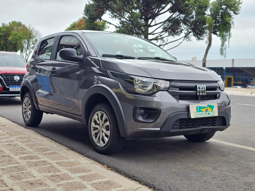 Fiat Mobi LIKE 1.0 Fire Flex 5p. na cor Cinza em Ponta Grossa / PR - 34506