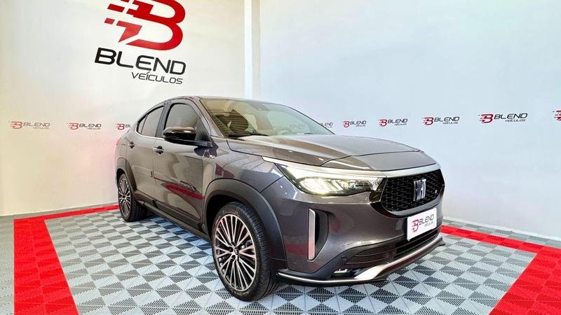 Fiat Fastback Limited Ed.1.3 270 T.Flex Aut. na cor Cinza em Ponta Grossa / PR - 3505