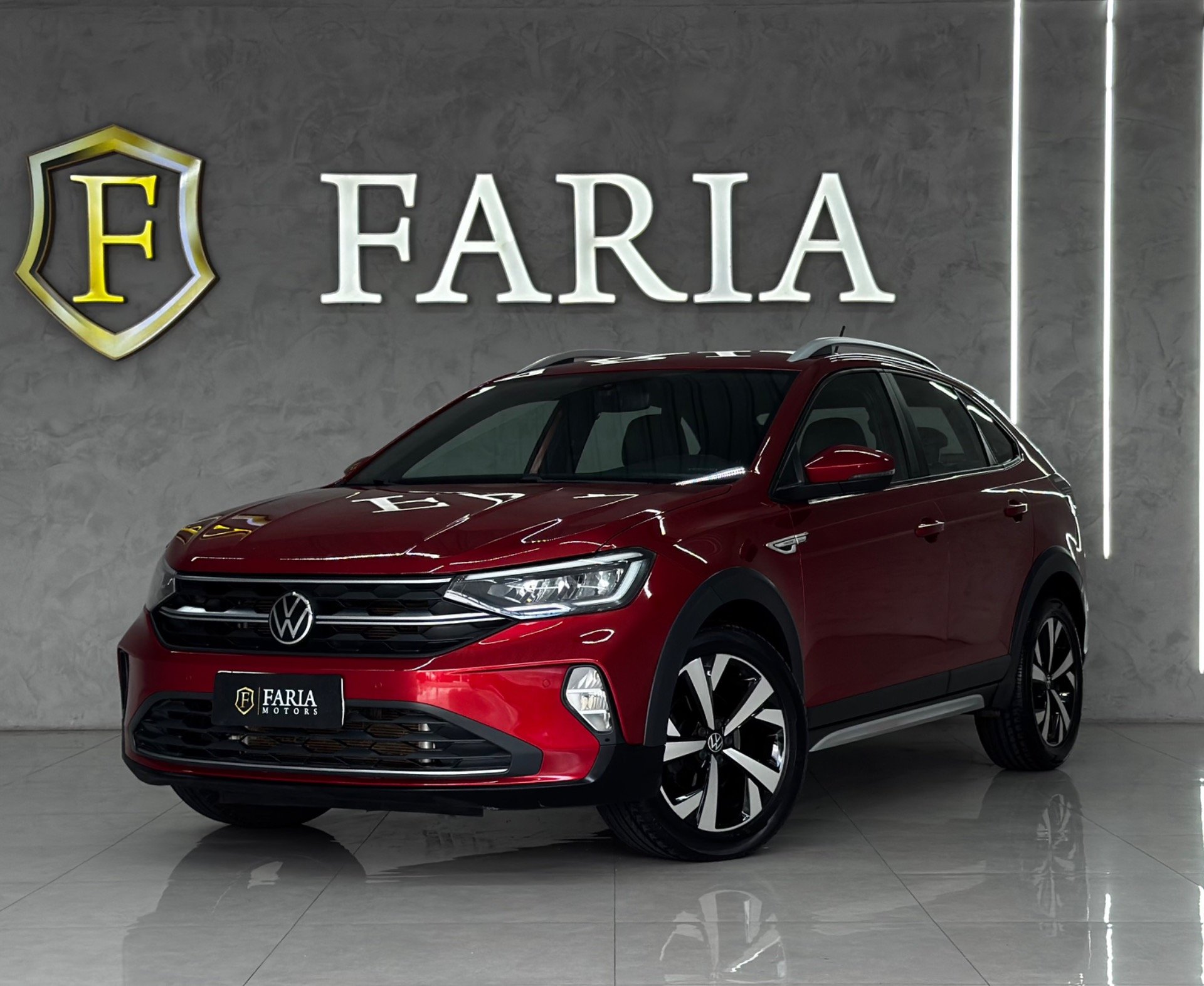 Volkswagen Nivus Highline 1.0 200 TSI Flex Aut. na cor Vermelho em Curitiba / PR - 35104