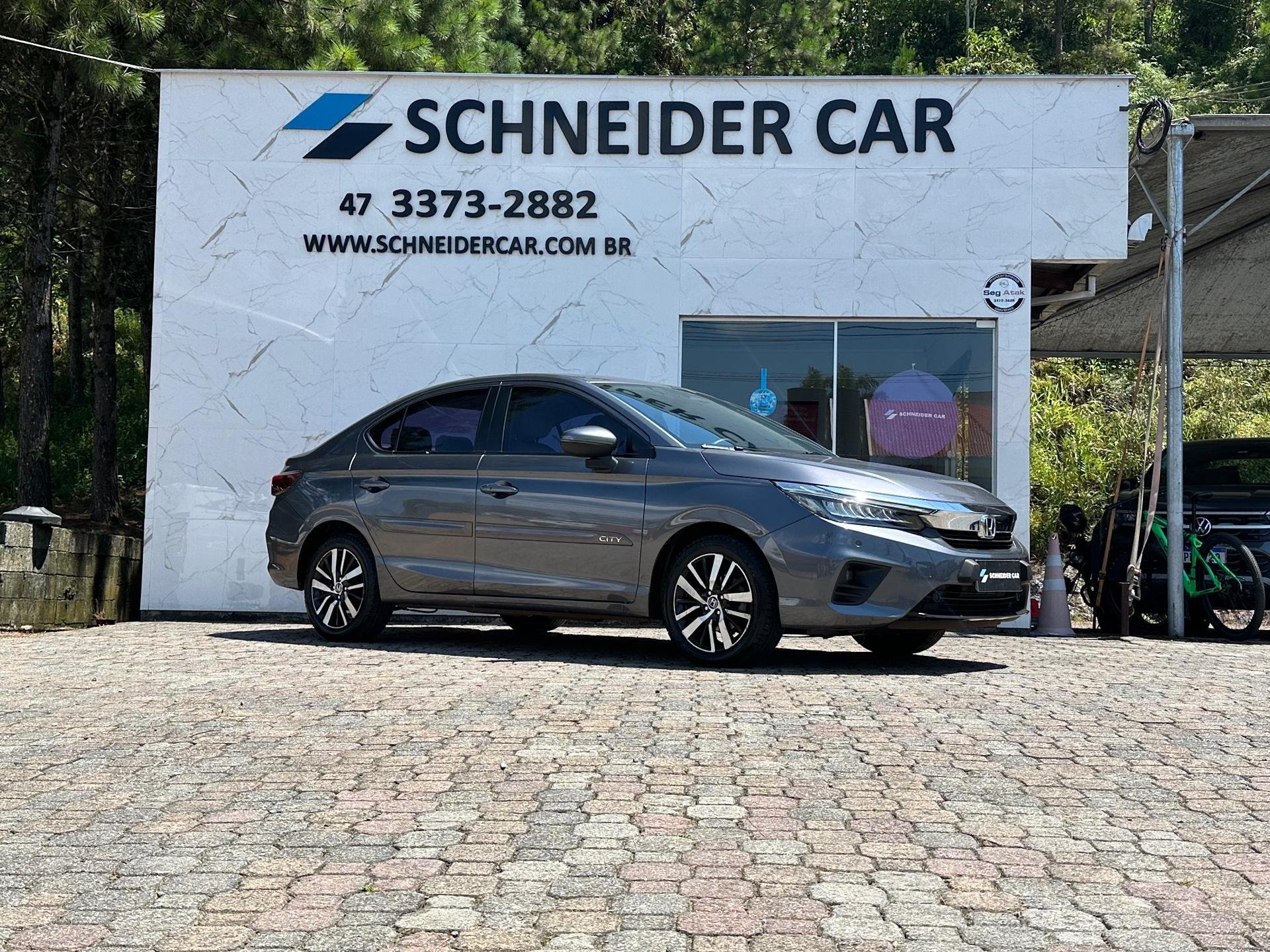 imagem de Sedan Touring 1.5 Flex 16V 4p Aut.