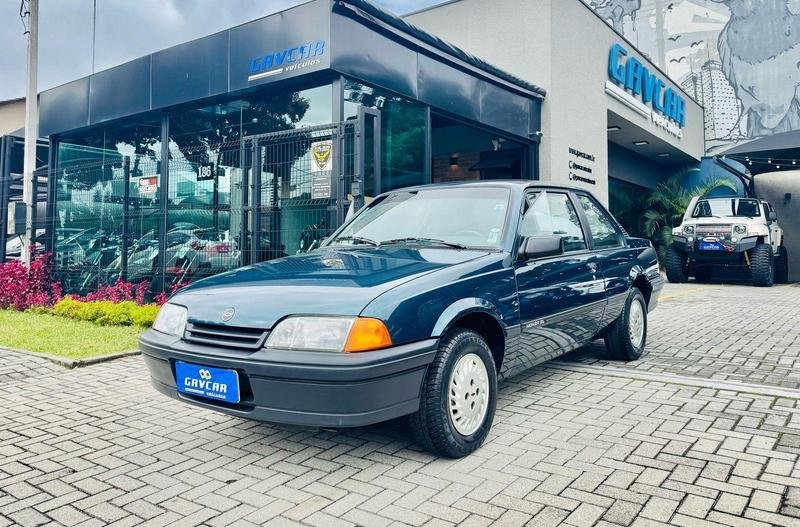 Chevrolet Monza GL 1.8 EFI/ SL/ L/ 650/Barc. 2e4p na cor Verde em Curitiba / PR - 35846