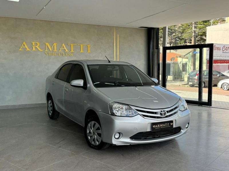 imagem de X Sedan 1.5 Flex 16V 4p Mec.