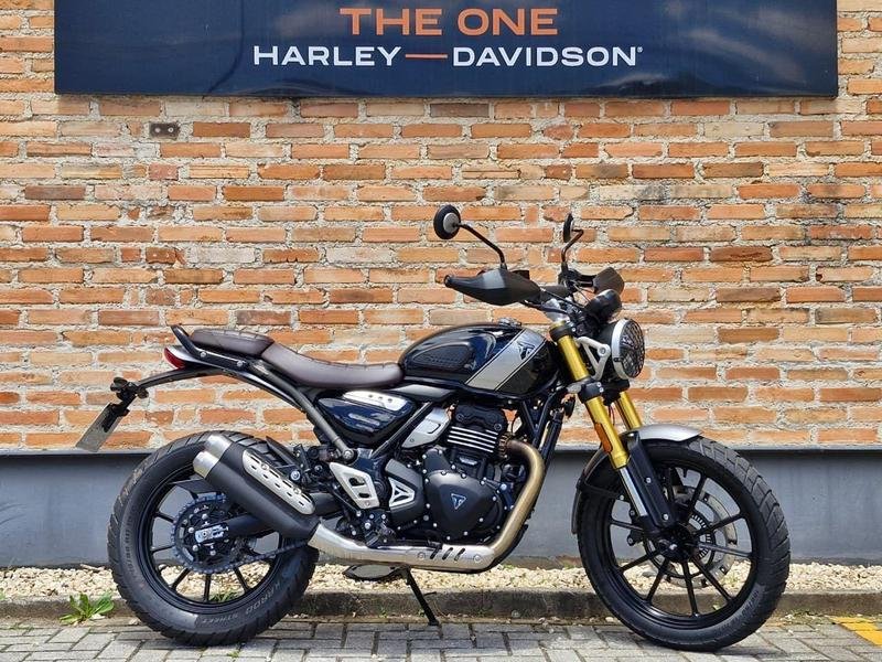 TRIUMPH SCRAMBLER 400X  na cor Preto em Curitiba / PR - 36731