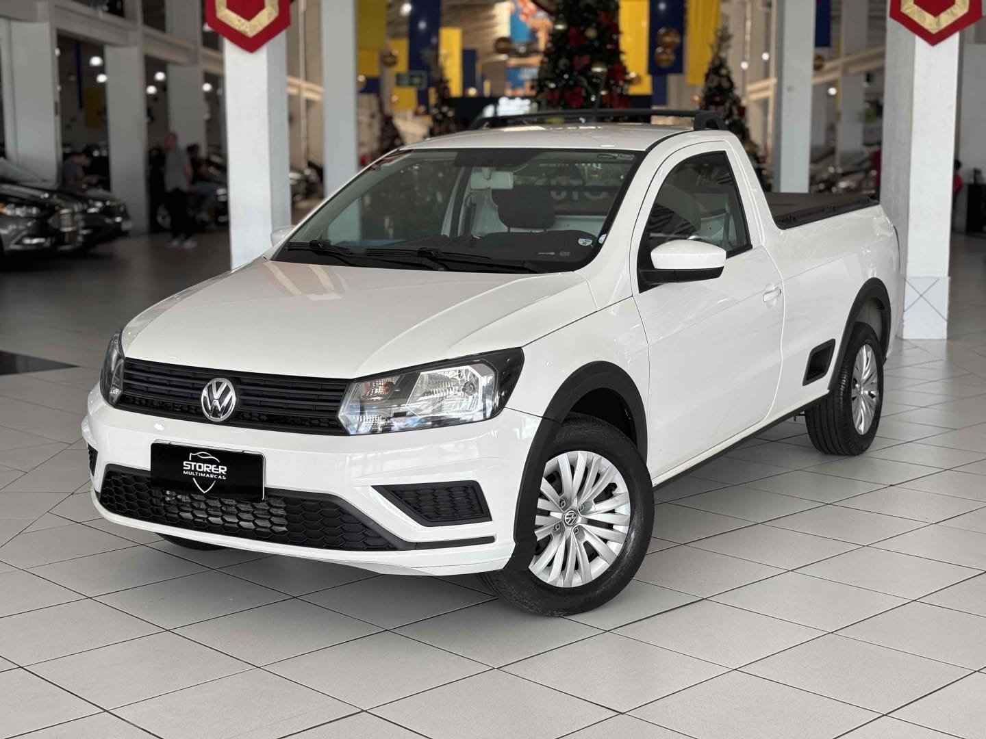 Volkswagen Saveiro Robust 1.6 Total Flex 16V na cor Branco em Curitiba / PR - 3681